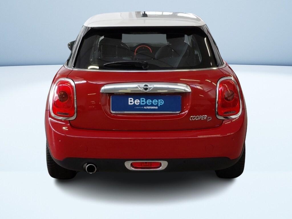 Mini Cooper D 1.5 D Cooper D Boost Auto
