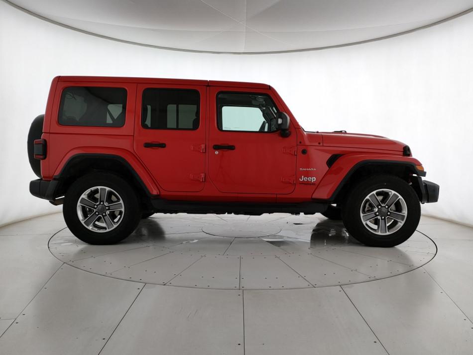 Jeep Wrangler Unlimited 2.0 turbo Sahara auto