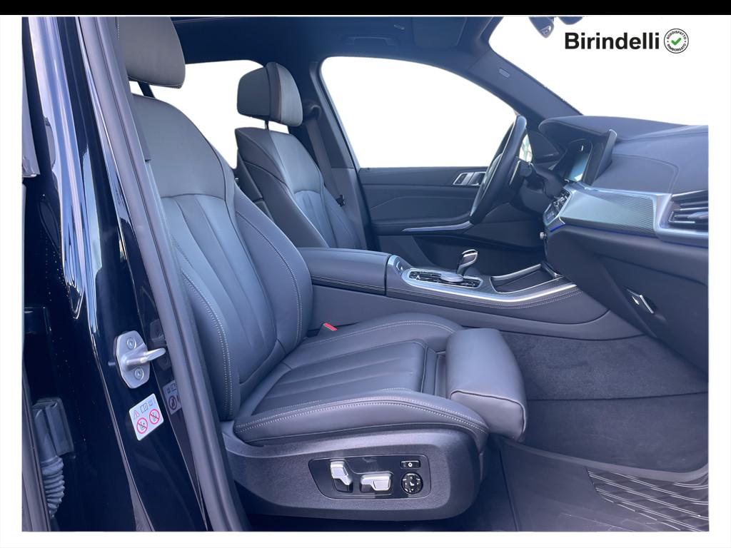 BMW X5 xdrive40d mhev 48V Msport auto