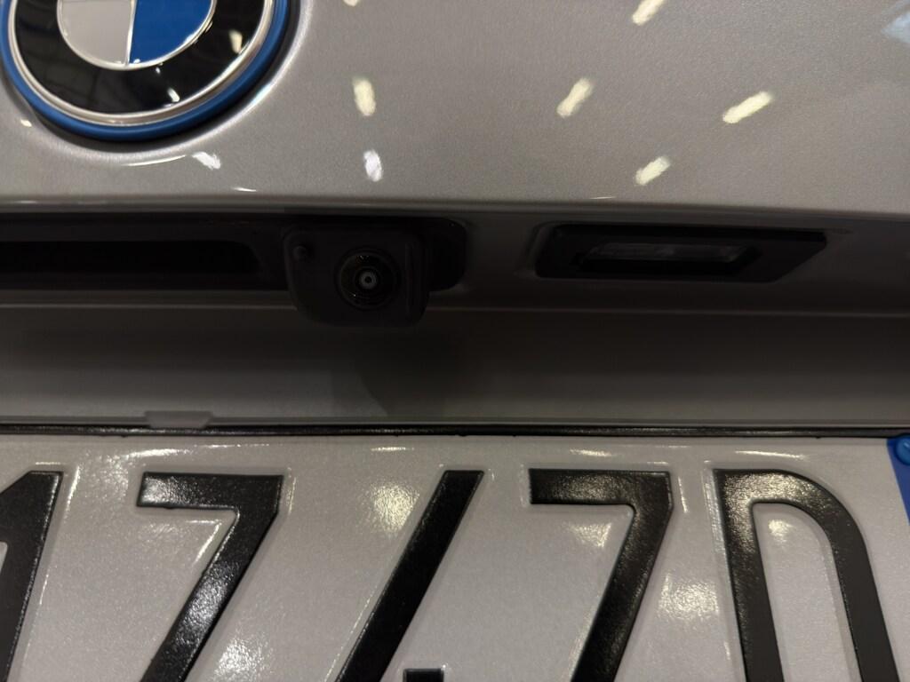 BMW iX1 edrive 20 Special Edition