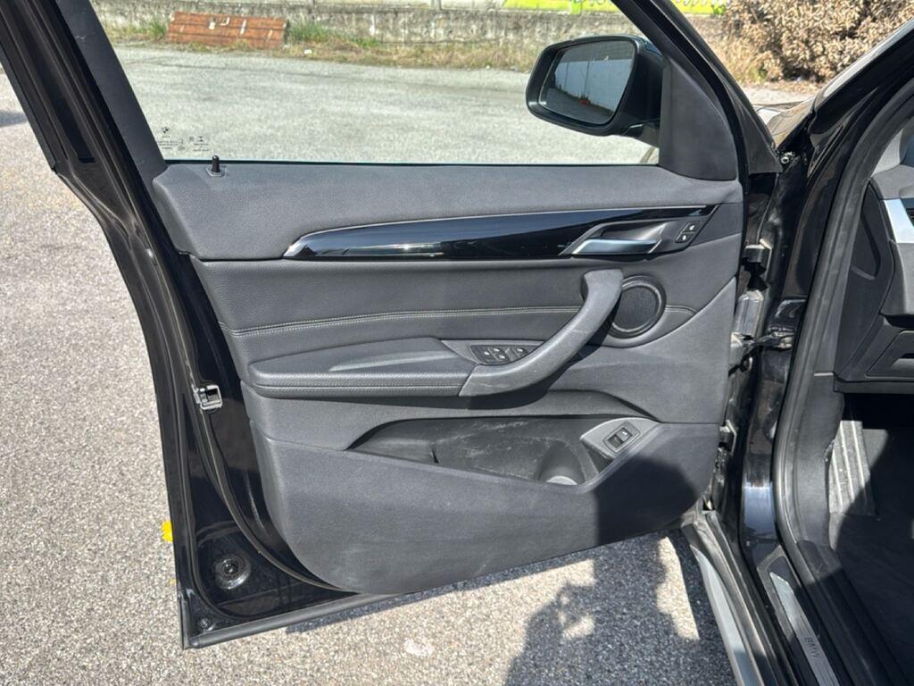 BMW X1 xdrive18d xLine auto my18