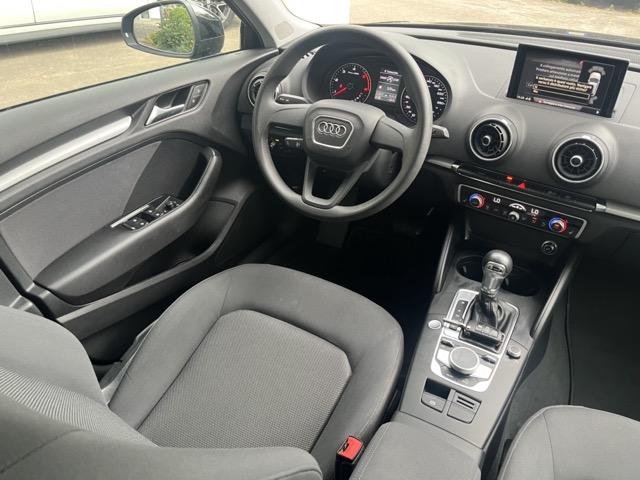 Audi A3 Sportback 35 2.0 tdi Admired 150cv s-tronic