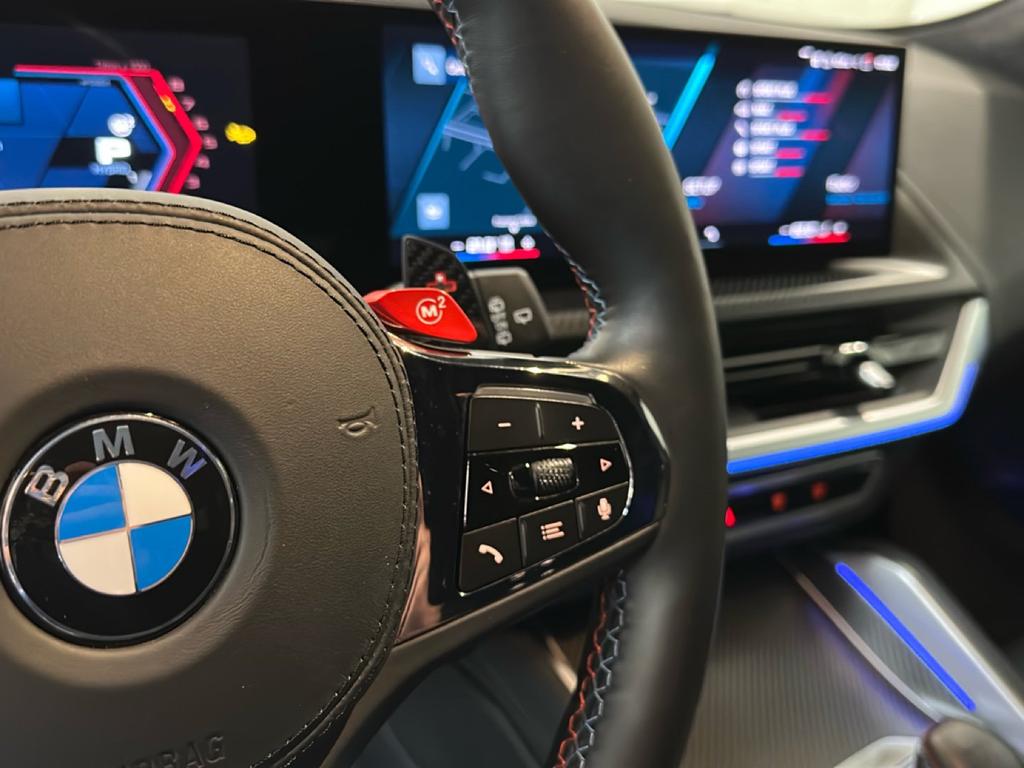 BMW XM 4.4 steptronic