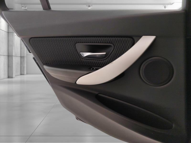 BMW Serie 3 318d Touring auto