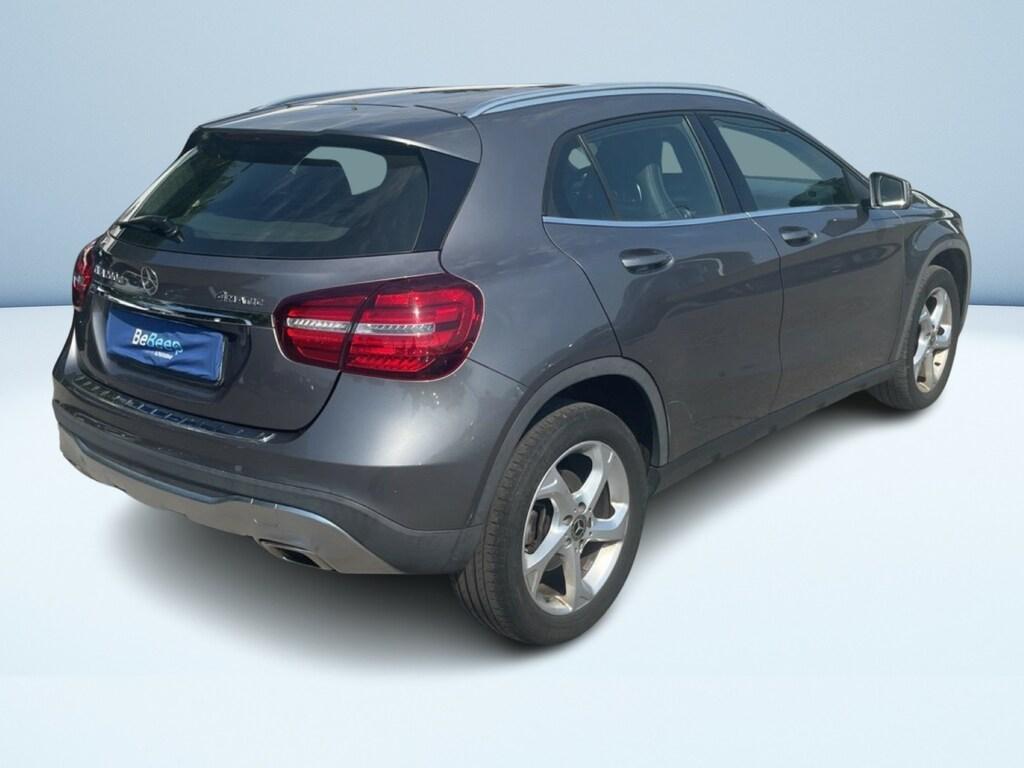 Mercedes GLA 200 d Sport 4matic auto