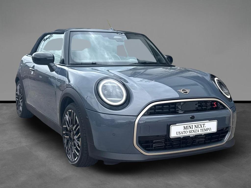 Mini Mini Cooper Cabrio 2.0 S JCW auto