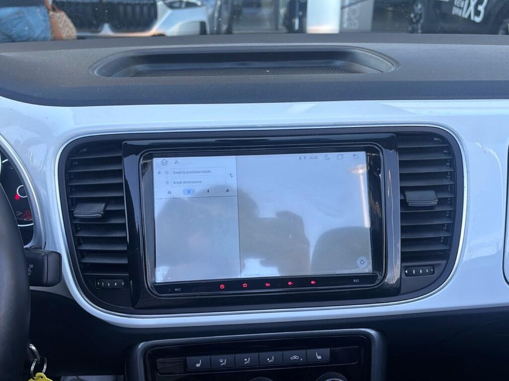 Volkswagen Maggiolino Cabrio 2.0 tdi Design 110cv