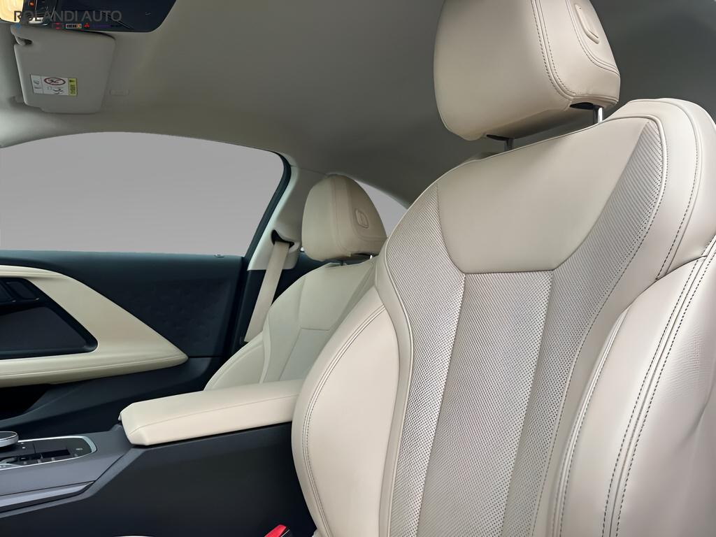 BMW Serie 2 220d Coupe mhev 48V auto