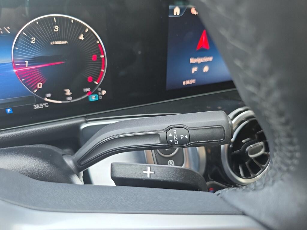 Mercedes GLB 180 d Progressive Advanced auto