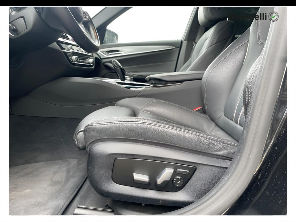 BMW Serie 5 520d mhev 48V Msport auto