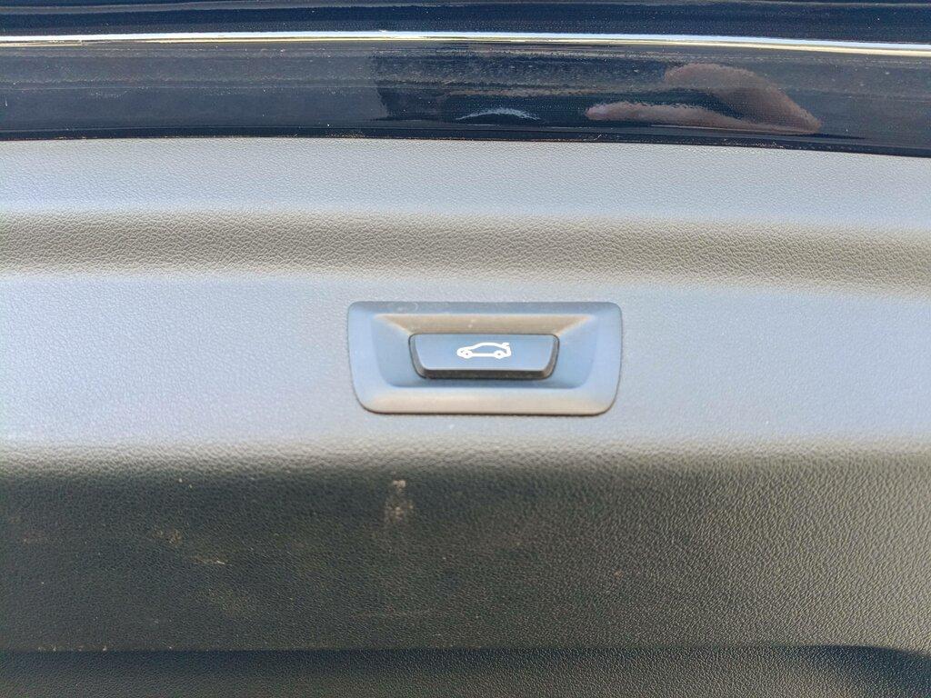 BMW X1 sdrive20i mhev 48V X-Line auto