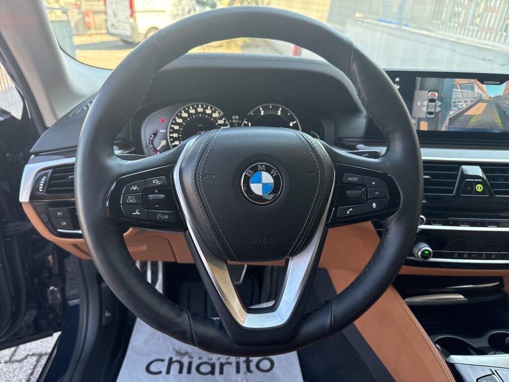 BMW Serie 5 520d xdrive Luxury auto