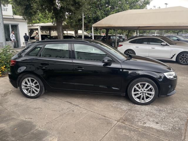 Audi A3 Sportback 35 2.0 tdi Admired 150cv s-tronic