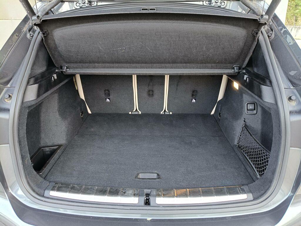 BMW X1 sdrive18d xLine auto my18