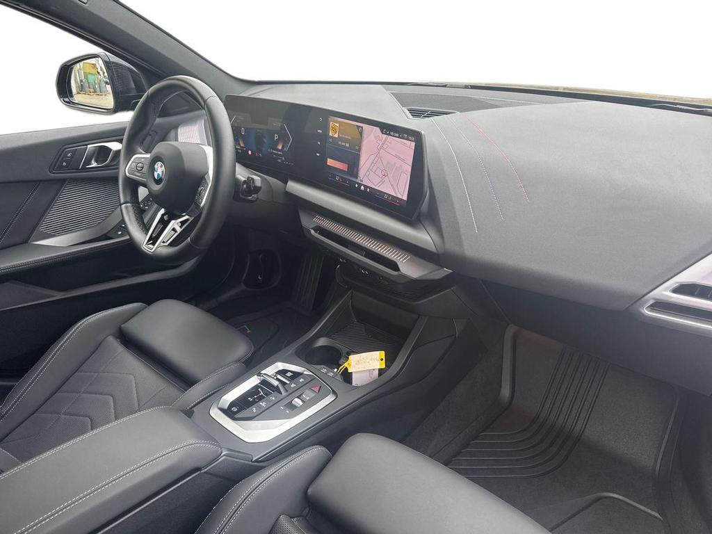 BMW Serie 1 120 48V MSport auto