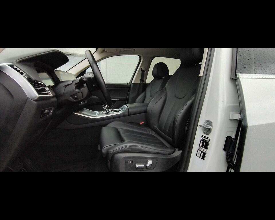 BMW X5 xdrive30d mhev 48V xLine auto