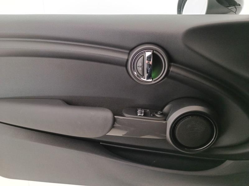Mini Cooper 1.5 TwinPower Turbo Cooper Business