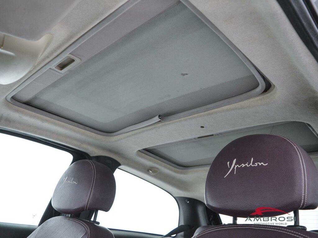 Lancia Ypsilon 1.3 mjt 16v Oro Giallo 90cv