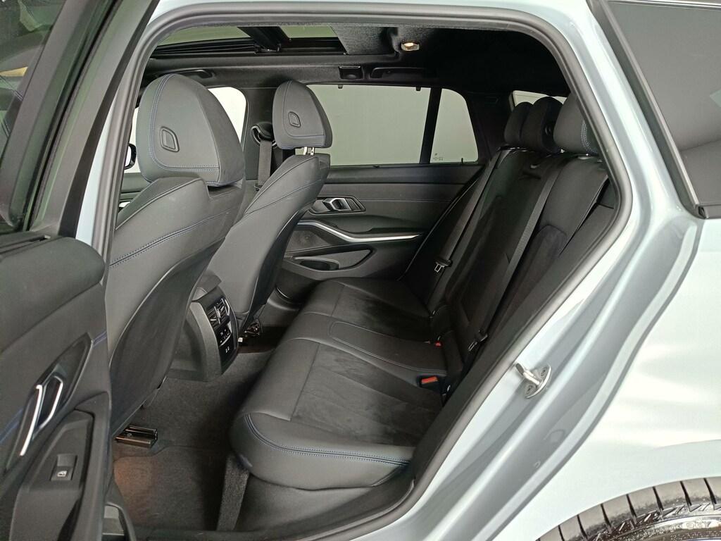 BMW Serie 3 320d Touring mhev 48V xdrive Msport auto