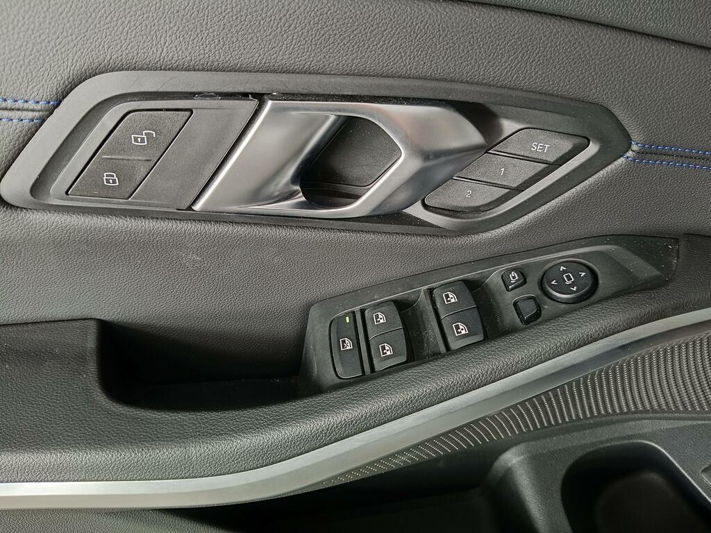 BMW Serie 3 320d Touring mhev 48V Msport xdrive auto