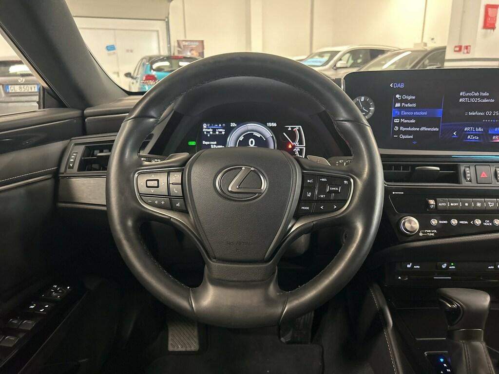 Lexus ES 300 h 2.5 Executive cvt