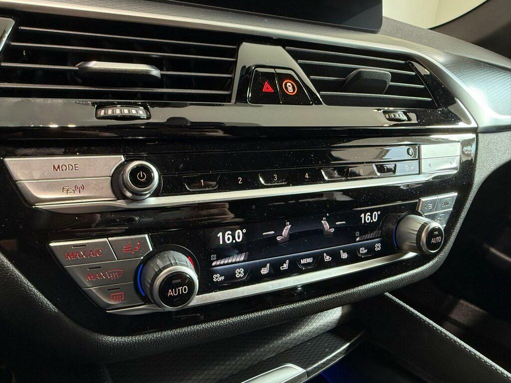 BMW Serie 5 530d Touring mhev 48V Msport auto