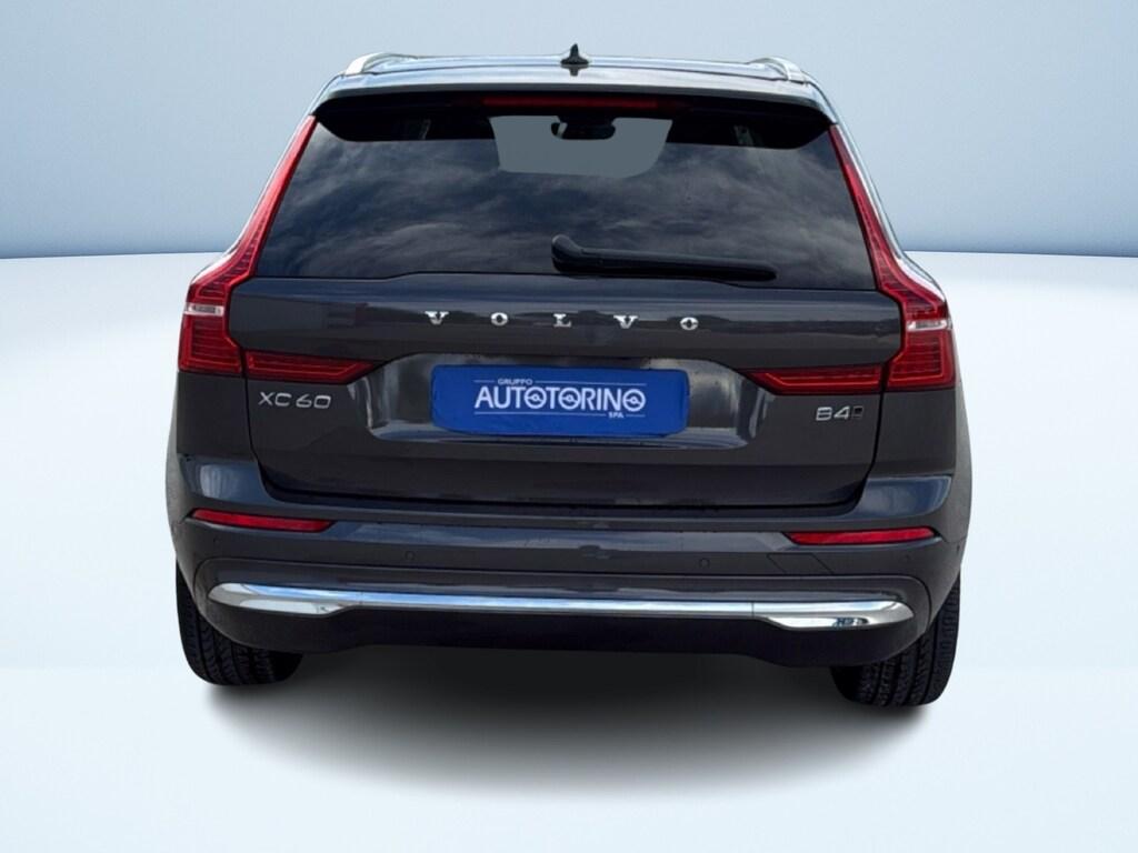 Volvo XC60 2.0 b4 Plus Bright awd auto