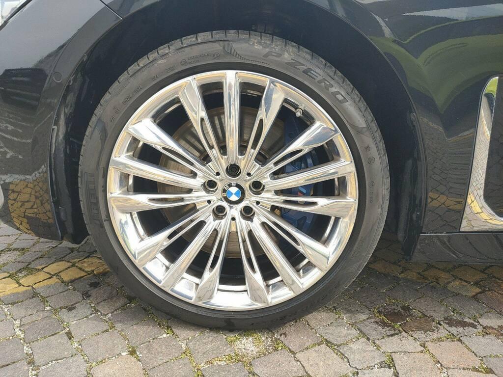BMW Serie 7 730d mhev 48V xdrive auto