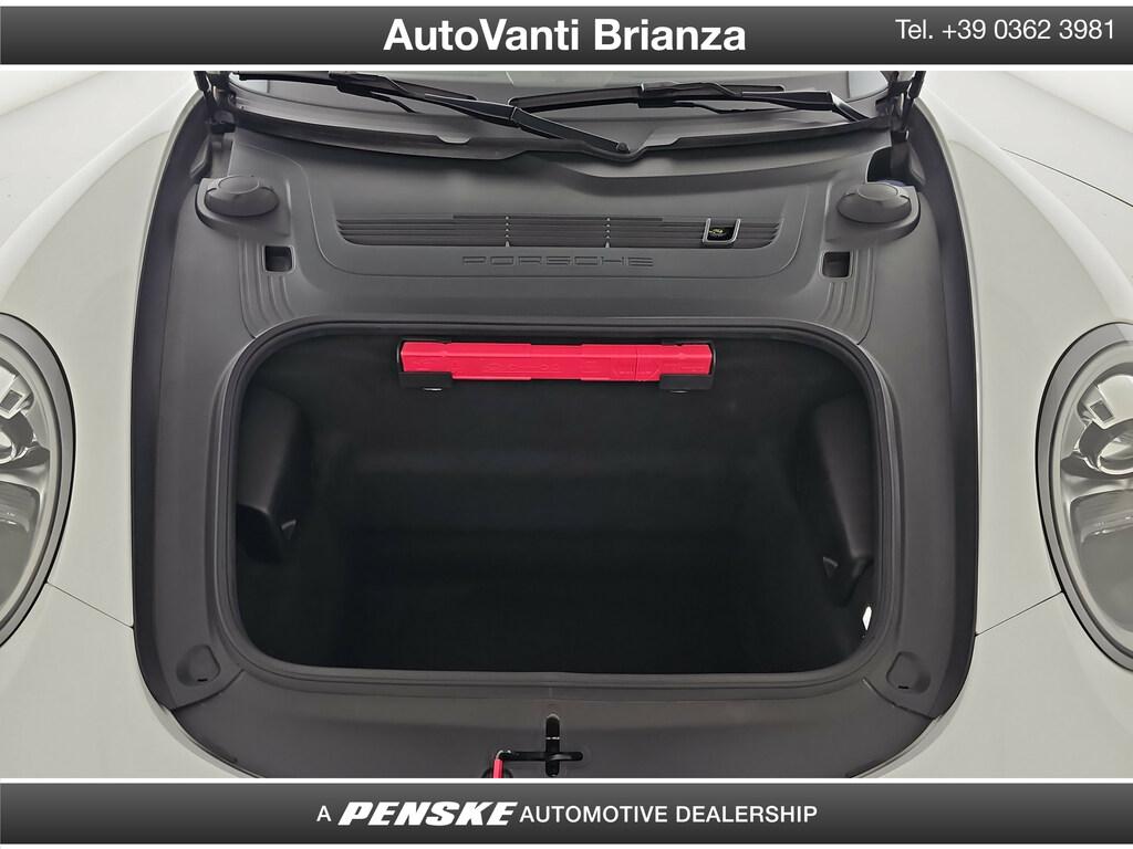 Porsche 911 Coupe 3.0 Carrera 4 auto