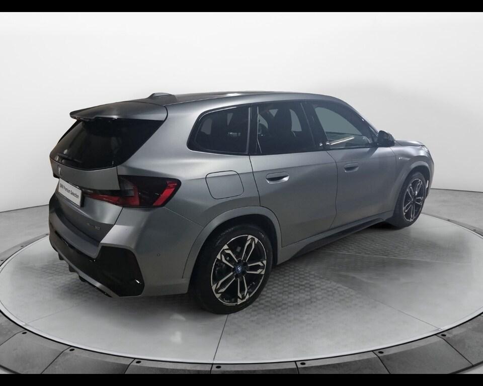 BMW iX1 30 xdrive Msport