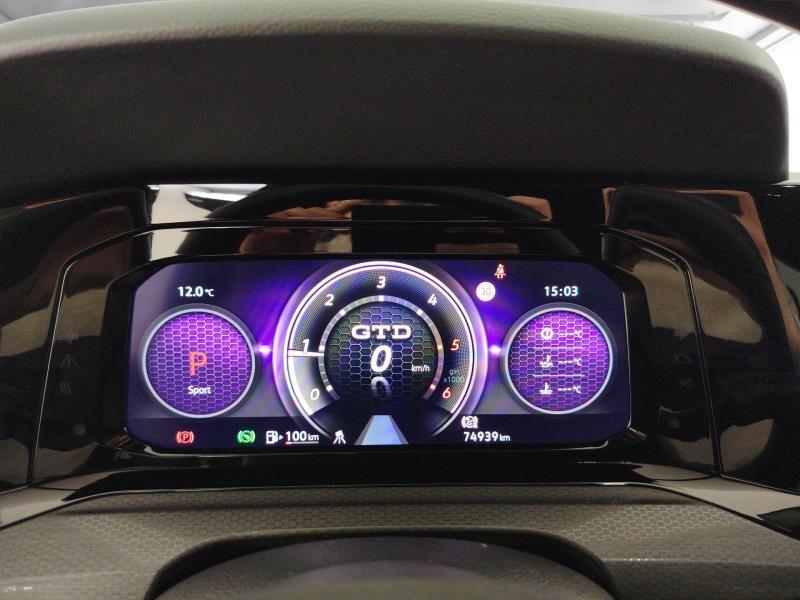 Volkswagen Golf 2.0 tdi GTD 200cv dsg