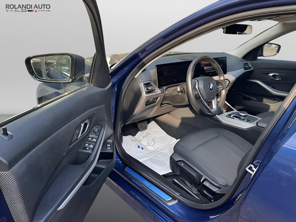 BMW Serie 3 318d Touring mhev 48V auto