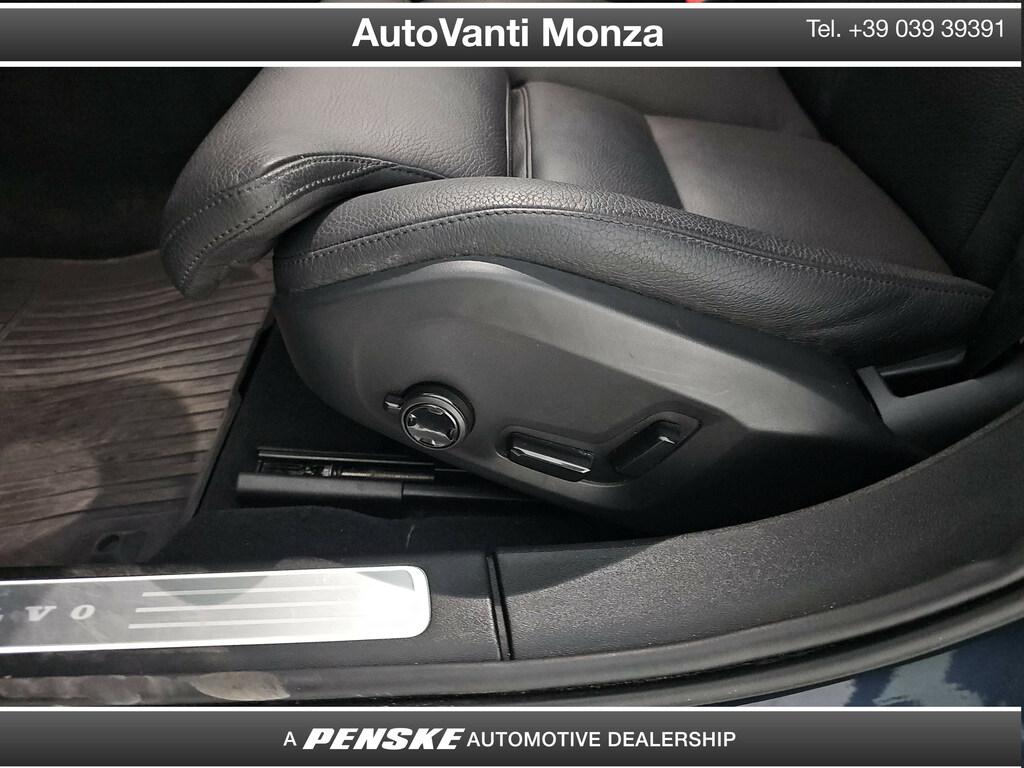 Volvo V90 Cross Country 2.0 b4 Plus awd auto