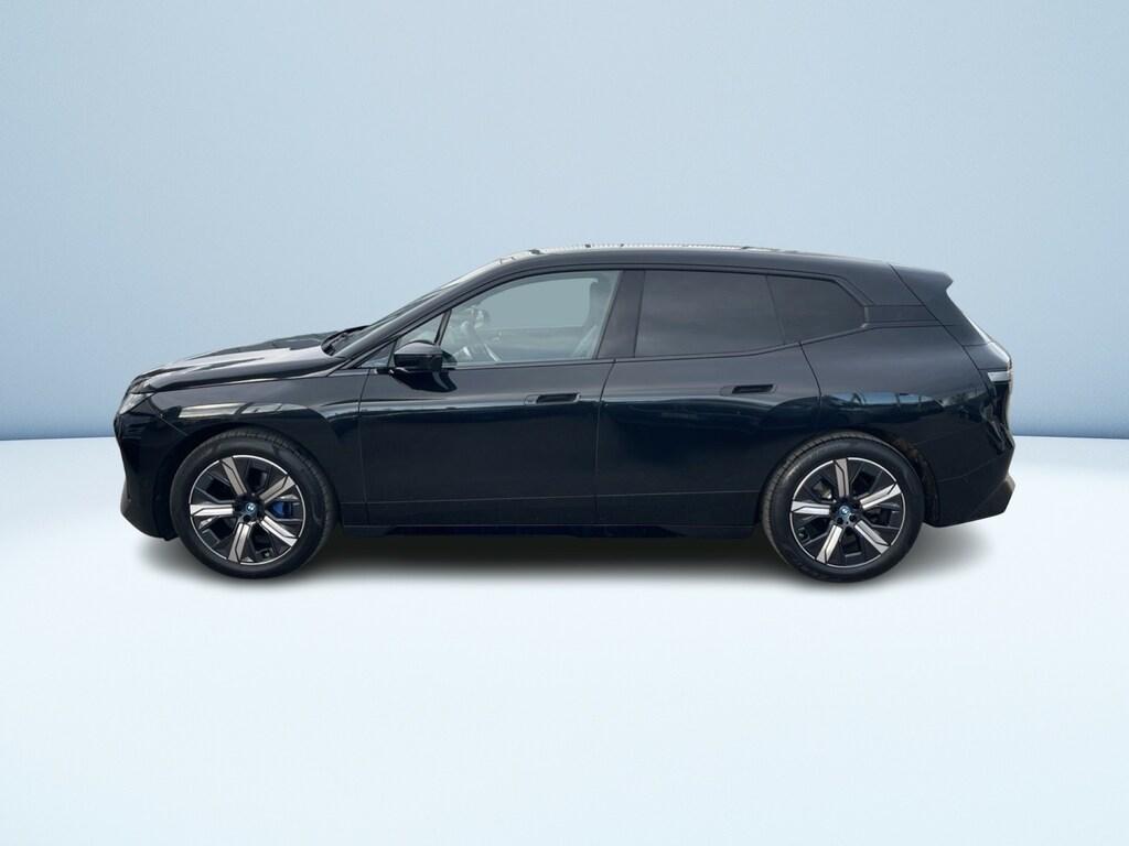 BMW iX xdrive50 pacchetto sportivo