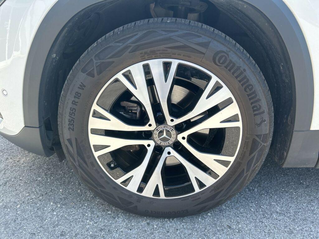 Mercedes GLA 180 d Progressive Advanced auto