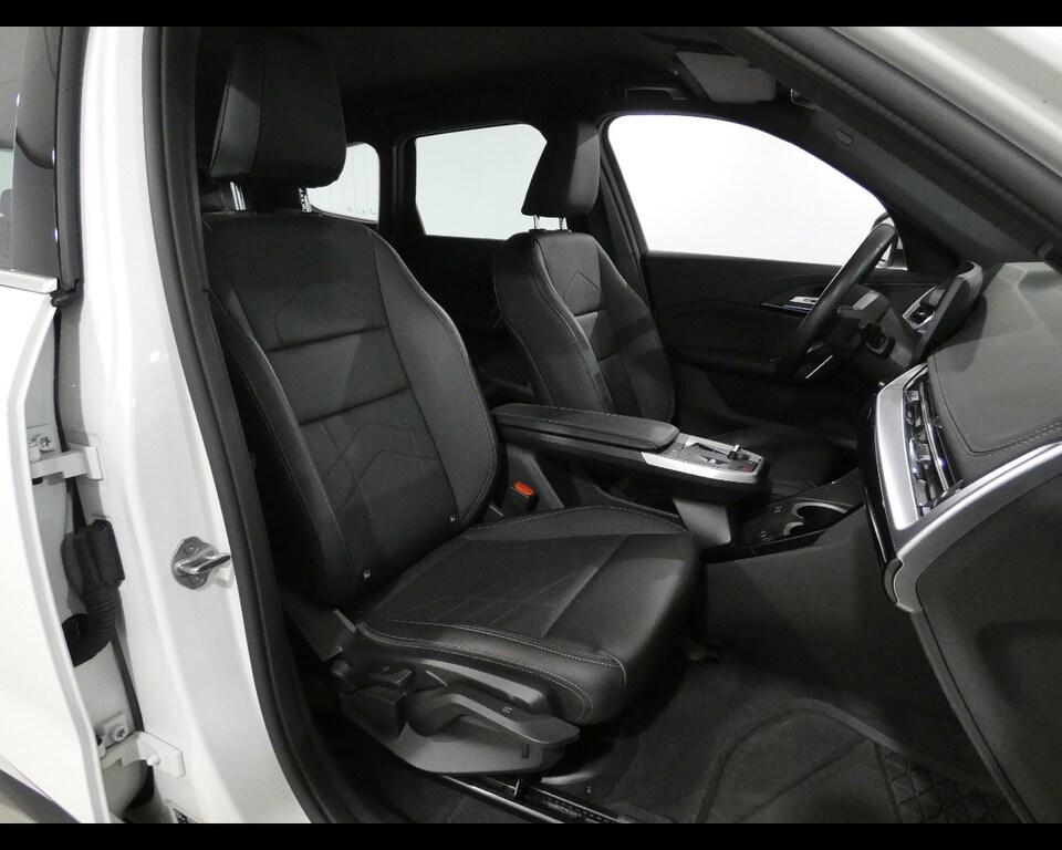 BMW iX1 edrive 20 X-Line