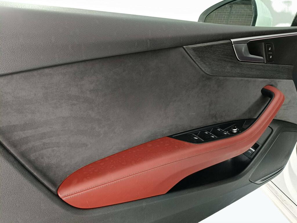 Audi A5 Cabrio 3.0 tdi Business Sport quattro 218cv s-tronic