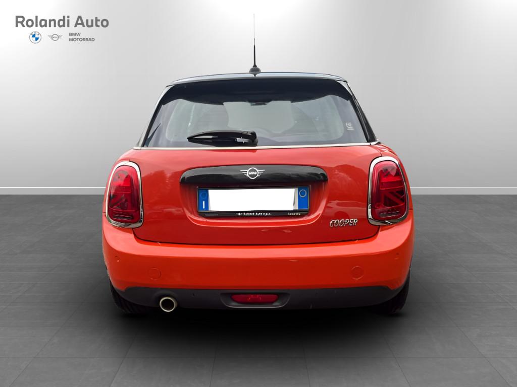 Mini Cooper 1.5 TwinPower Turbo Cooper Business XL DCT