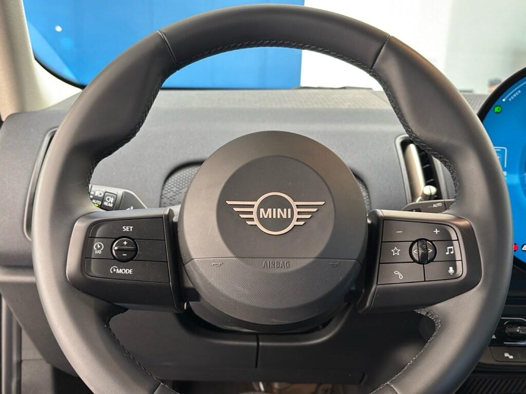 Mini Mini Countryman 2.0 48V D Essential auto