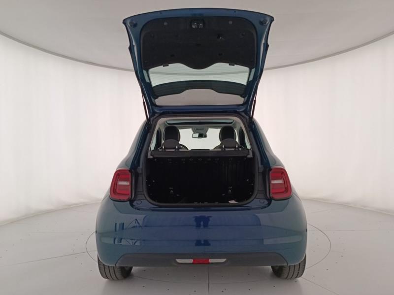 Fiat 500 e Cabrio Icon