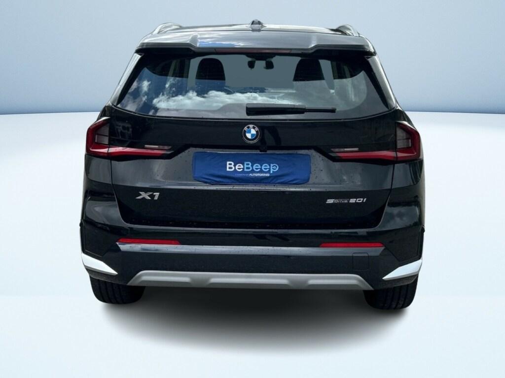 BMW X1 sdrive20i mhev 48V X-Line auto