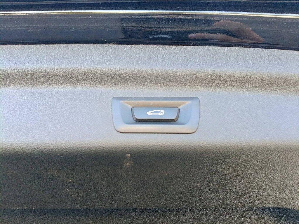 BMW X1 sdrive20i mhev 48V X-Line auto