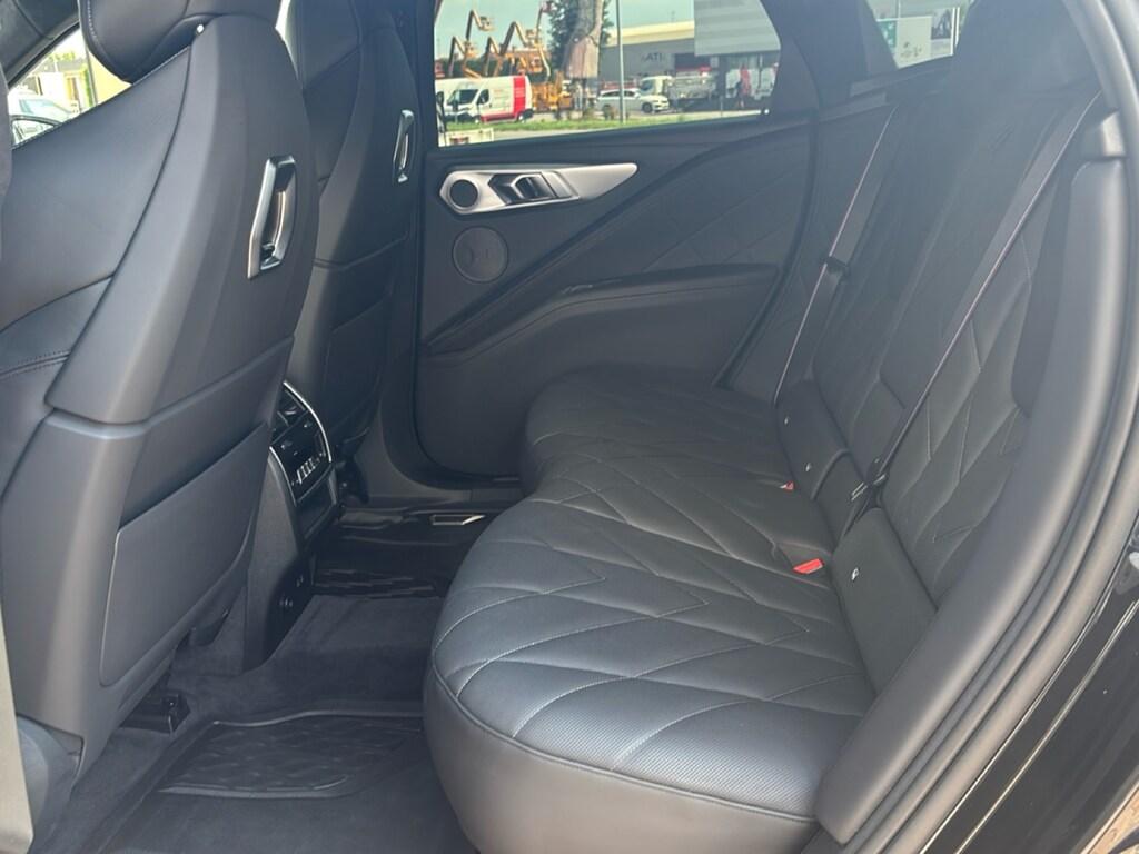 BMW XM 4.4 steptronic