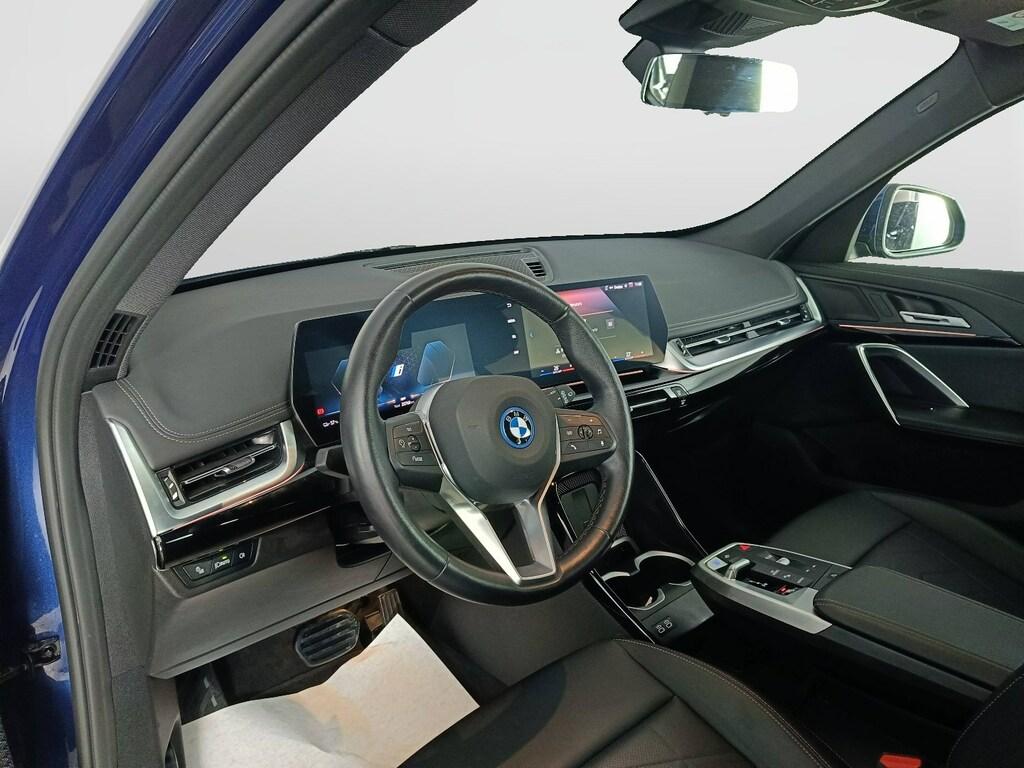BMW iX1 edrive 20 X-Line