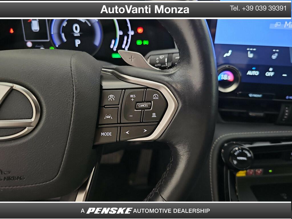 Lexus NX 2.5 plug-in Premium 4wd e-cvt