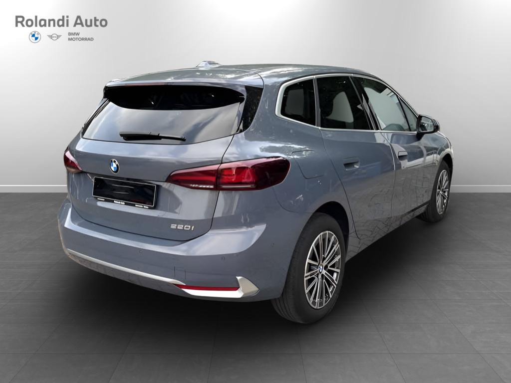 BMW Serie 2 220i Active Tourer mhev 48V Luxury auto