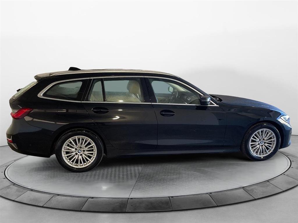 BMW Serie 3 320d Touring mhev 48V Luxury auto