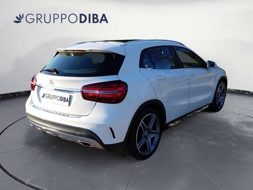 Mercedes GLA 200 d Premium 4matic auto