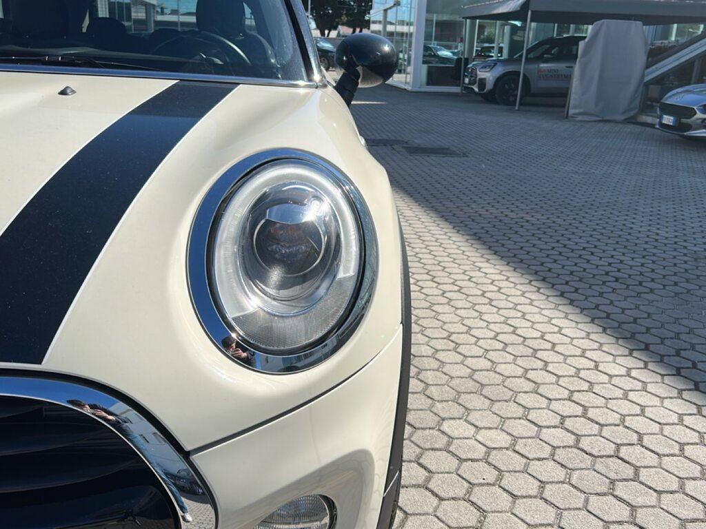Mini Cooper D 1.5 D Cooper D Hype Auto