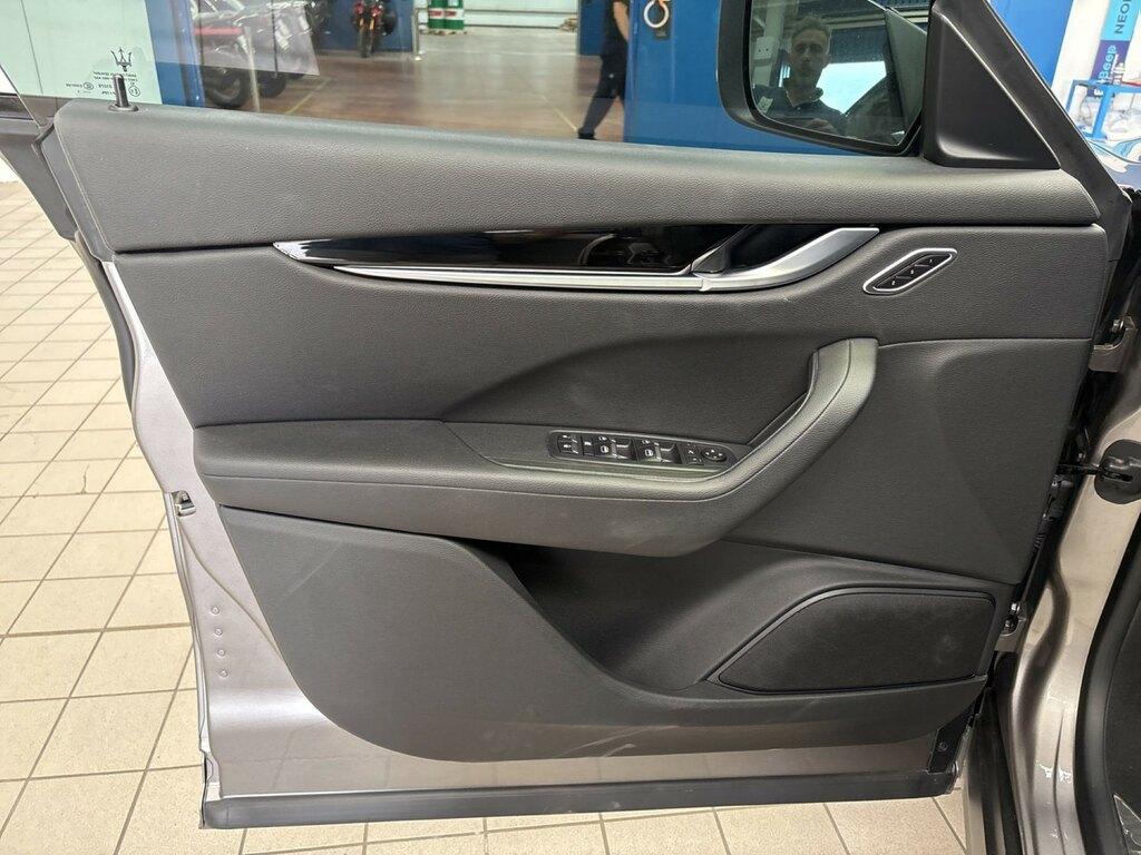 Maserati Levante 3.0 V6 Gransport 350cv auto